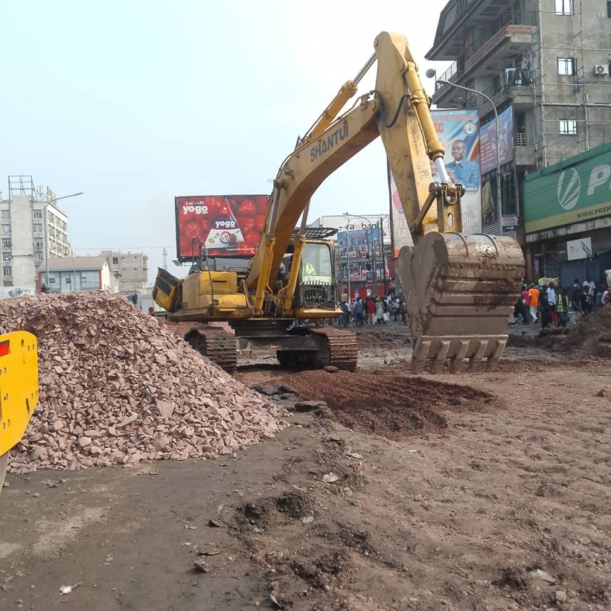 Kinshasa : Lancement des travaux de réhabilitation de l’avenue Kasa-Vubu