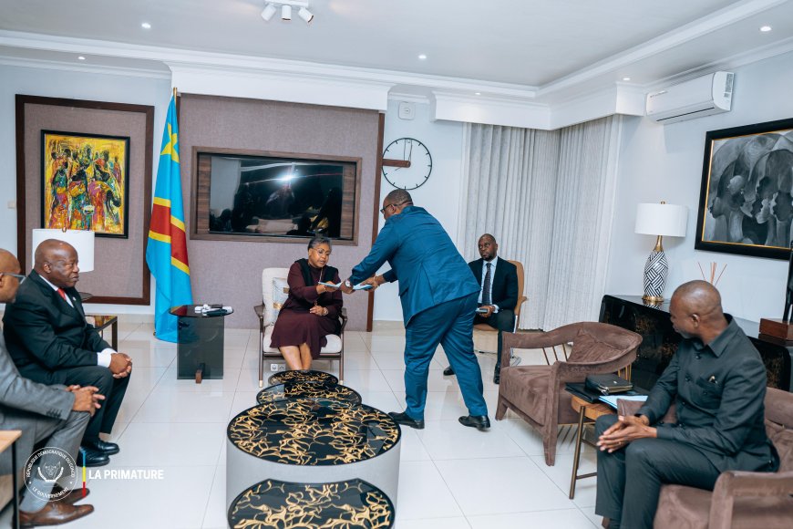 Diplomatie : Le secrétaire exécutif de la CIRGL présente le rapport des travaux préparatoires du IXème sommet à Judith Suminwa