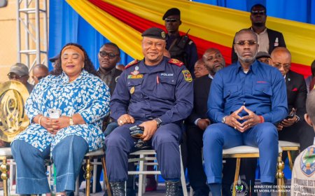 Kinshasa : les agents des transports et les policiers renforcent leur collaboration