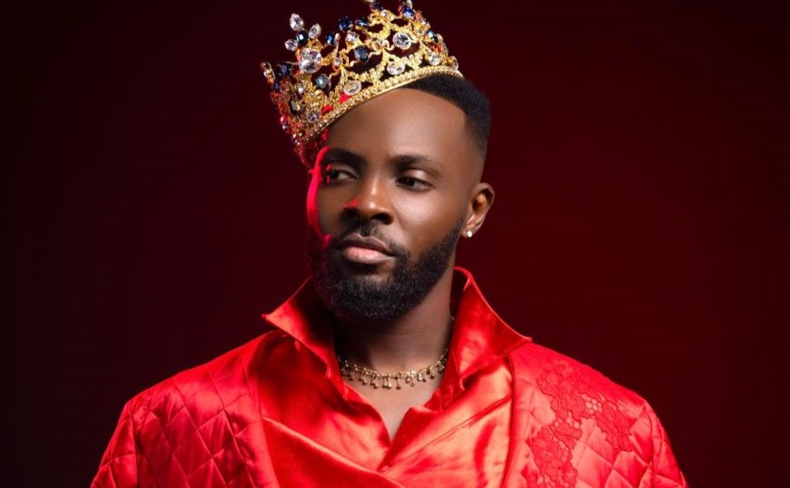 Cueilli comme une mangue, l'artiste musicien Hériter Watanabe attend d'être auditionné au parquet général de Kinshasa - Gombe