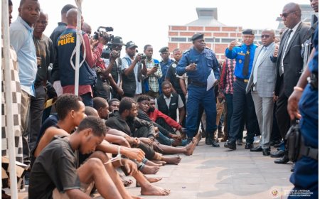Lutte contre le banditisme urbain à Kinshasa : 37 présumés criminels armés présentés au VPM Jacquemain Shabani