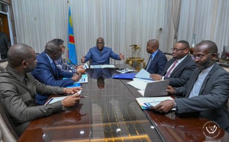 Appréciation du franc congolais : Félix Tshisekedi préside une réunion d'urgence économique pour concrétiser la baisse des prix sur le marché