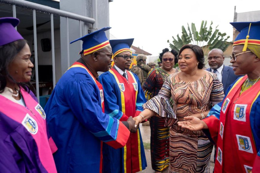 Éducation : la Fondation Lona de Denise Nyakeru Tshisekedi octroie 300 bourses pour promouvoir l'inclusion à I'ISAM-Kinshasa