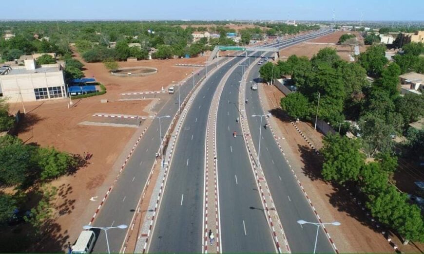 Kinshasa : une voie express avec tunnels bientôt créée pour relier rapidement l’aéroport de N’Djili