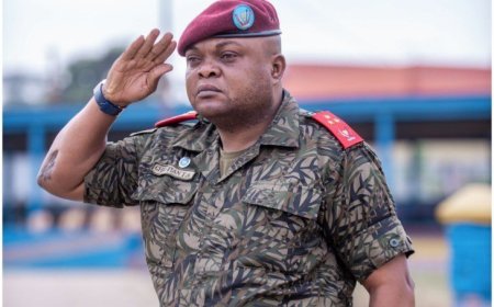 ‎RDC : quatre hauts gradés des FARDC, dont le général d'armée Christian Tshiwewe, transférés à la prison de Ndolo