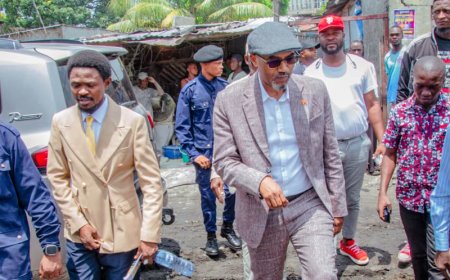 Descente de terrain à Kimbanseke: le sénateur Bernard Muhindo à l'écoute des "oubliés" de Kinshasa