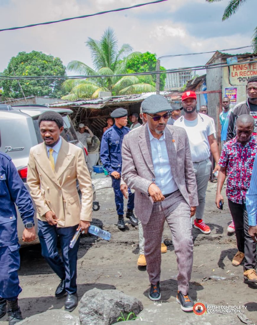 Descente de terrain à Kimbanseke: le sénateur Bernard Muhindo à l'écoute des "oubliés" de Kinshasa