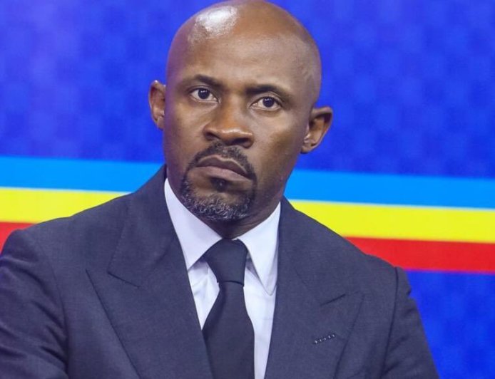 Patrick Muyaya relativise le débat sur le changement ou la révision de la constitution et rappelle les priorités du gouvernement