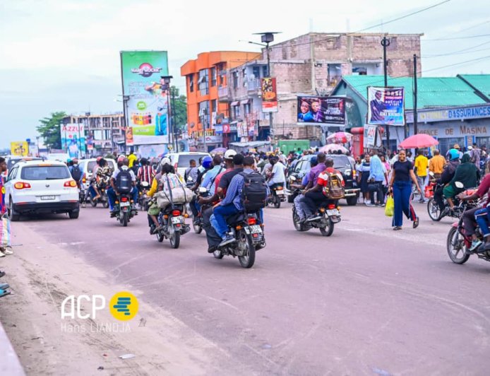 Kinshasa : trafic perturbé ce lundi par une grève des conducteurs de transport en commun
