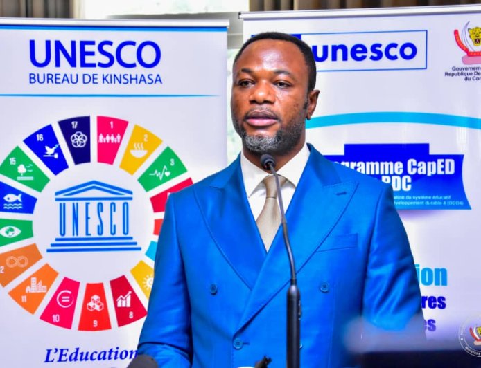 RDC : le député national Tony Mwaba dépose une proposition de loi pour encadrer le référendum