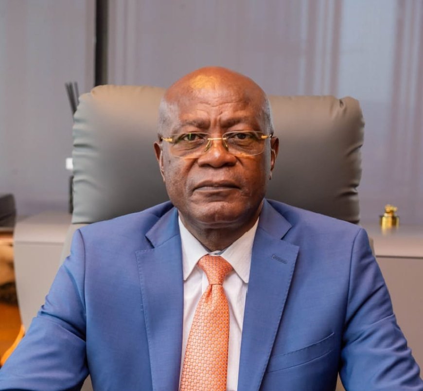 ‎Révision constitutionnelle en RDC : les FPAU/Tshisekedi mettent en garde les membres de l'Union sacrée contre "une fuite de responsabilités"