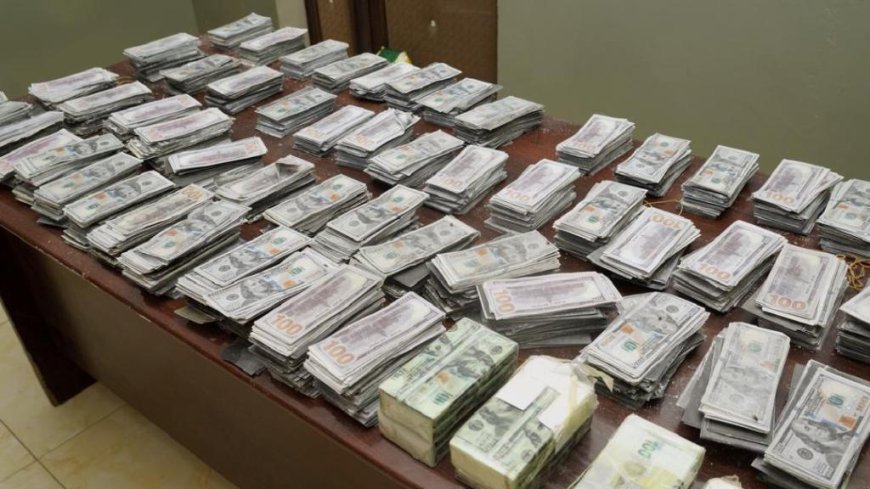 Saisie de 1,9 million $ à l’aéroport de N’Djili : le ministre de la Justice ordonne une enquête et met les fonds sous scellés