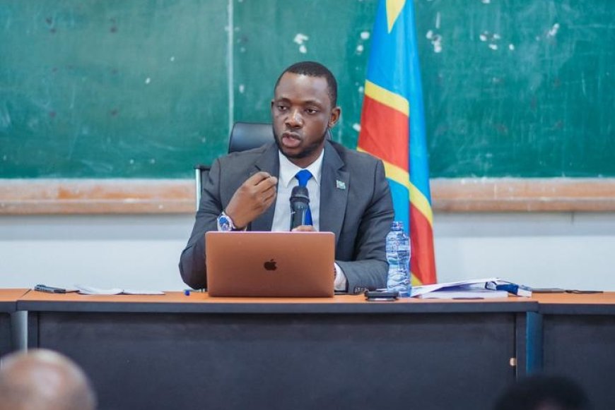 ‎Projet de changement de la constitution : « Y toucher, c’est jouer avec le feu et mettre le pays en péril », avertit Joel Lamika