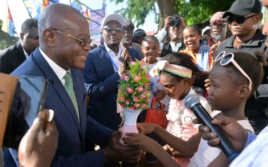 Kwilu : accueil triomphal pour Elysé Bokumwana Maposo à Bandundu-Ville, signe d'attachement du Grand Bandundu à l’unité nationale