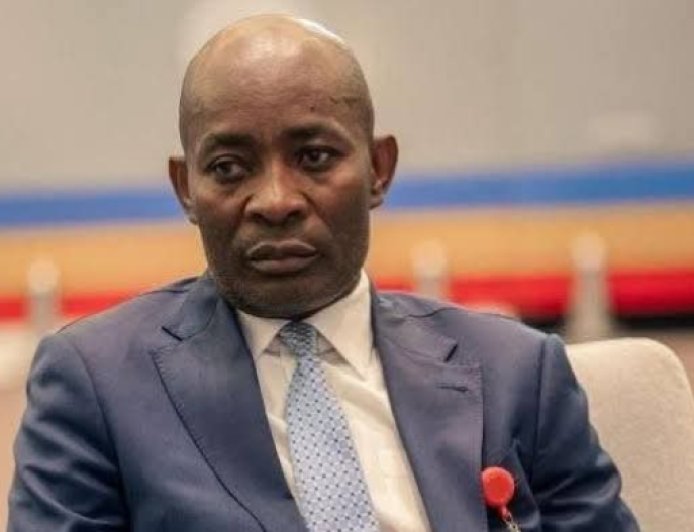 Sud-Kivu : entre crise sécuritaire et tempête politique, le gouverneur Purusi menacé par une motion de censure