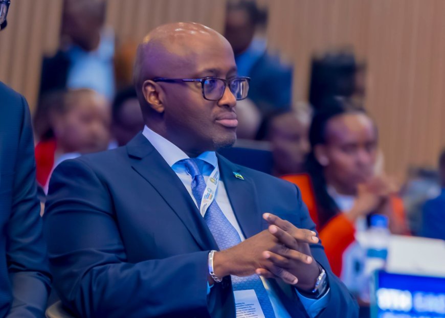 Olivier Nduhungirehe : « beaucoup de rwandais ont toujours eu un faible pour les Léopards, une équipe de leur pays de naissance »