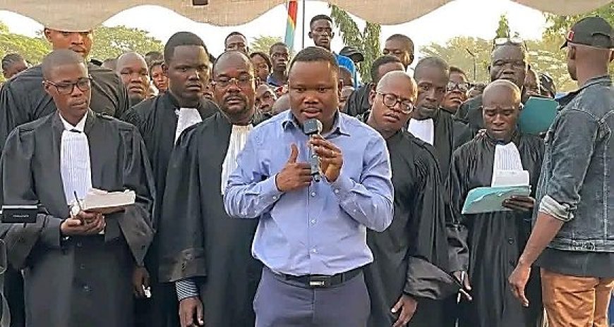 ‎Deux mois avec sursis : le tribunal de grande instance de Kinkole épargne la prison au docteur David Balanganayi