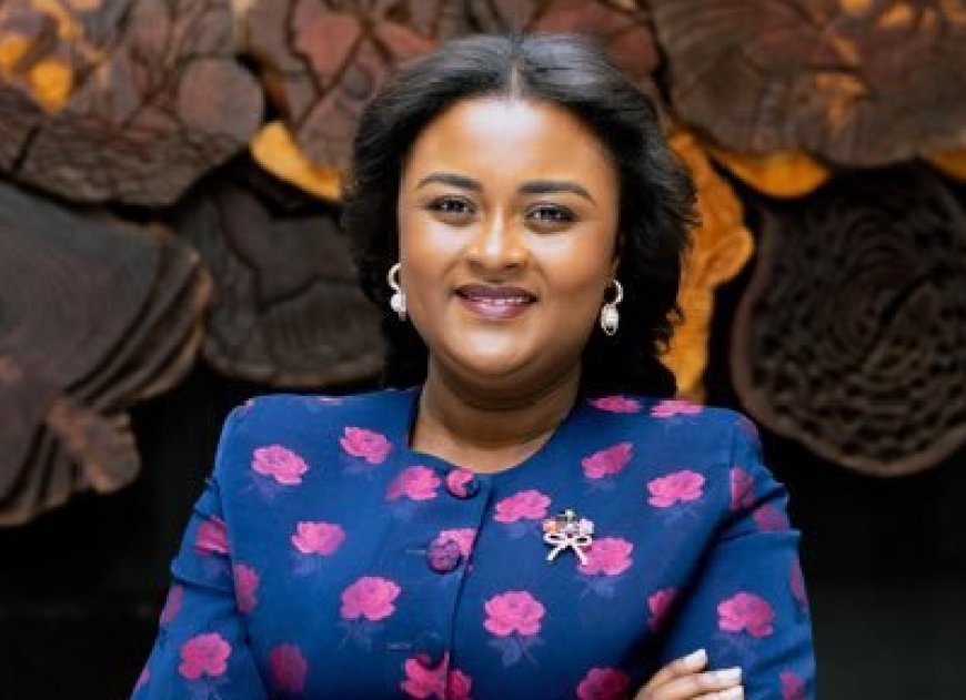 Accueil des migrants expulsés des États-Unis en RDC : Francine Muyumba du FCC réclame le contrôle du parlement