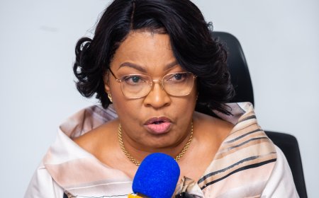 La directrice générale de la Congolaise des voies maritimes suspendue pour trois mois par la ministre du Portefeuille