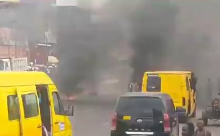 Manifestation à Masina contre un changement de la Constitution : des jeunes de l'ECIDé ont momentanément bloqué le boulevard Lumumba