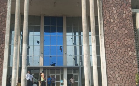 UNIKIN : quand le "mensonge des urnes" pousse "l'élite de demain" à saccager son propre campus