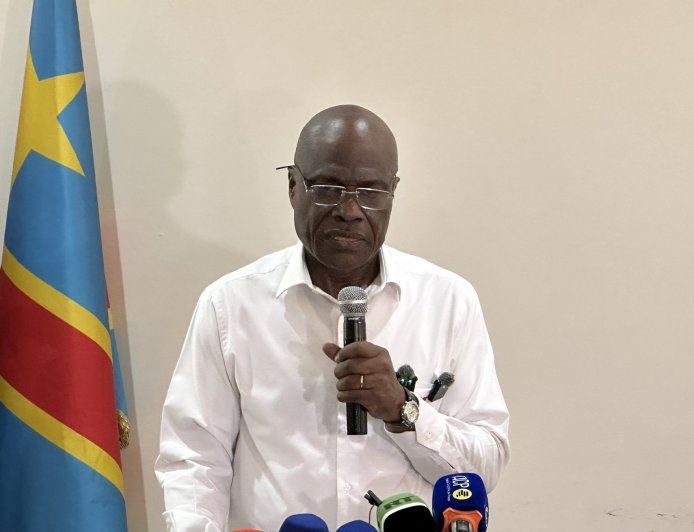 Proposition de Loi sur le référendum : Martin Fayulu dénonce un "coup d'État institutionnel" et promet de barrer la route à un troisième mandat de Tshisekedi