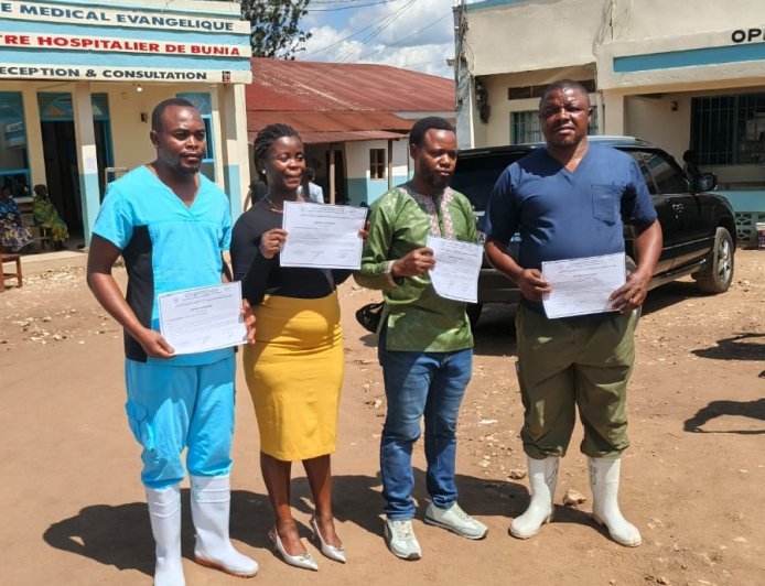 Ebola en RDC : quatre patients guéris présentés à Bunia, mais la riposte reste fragile