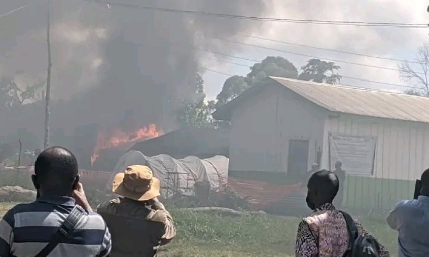 Ebola en Ituri : six malades prennent la fuite après l'incendie d'un centre de traitement par des manifestants