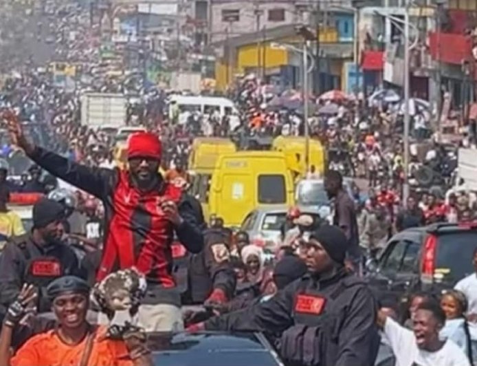 Kinshasa : Fally Ipupa signe un retour triomphal après son double Stade de France