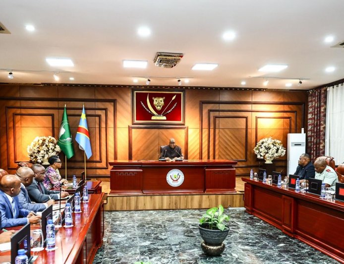 Kinshasa : Félix Tshisekedi ordonne à la task force anti-insalubrité de rendre la ville plus fluide, sûre et digne