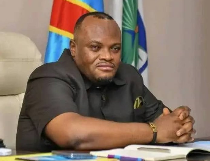 ‎Bras de fer à Kinshasa : le sit-in de la C64 devant le Palais du peuple interdit par Daniel Bumba, qui propose un terrain alternatif