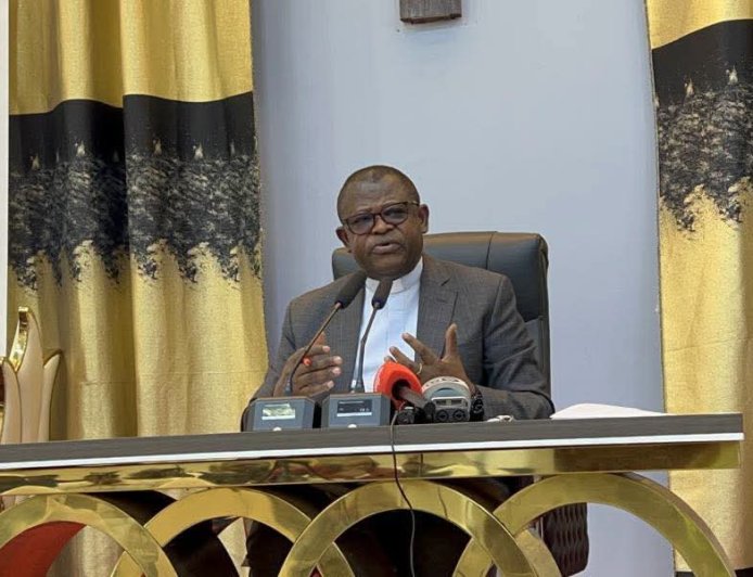 Accusés de subversion, les évêques catholiques ripostent et dénoncent un possible deal Kinshasa-Kigali pour la balkanisation de la RDC