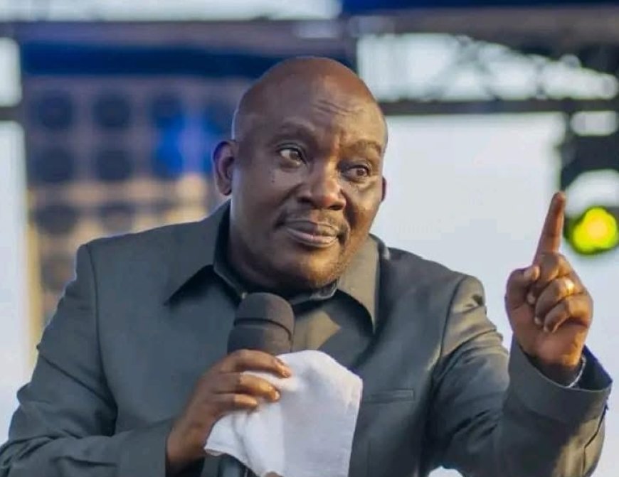 RDC : le CSAC suspend le " prophète " Jules Mulindwa des médias pour 60 jours après des propos controversés