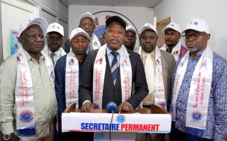 ‎Kinshasa : André Mbata campe sur ses positions et confirme la marche de l'Union Sacrée le 22 juillet, malgré l'opposition de l'UDPS-Tshisekedi