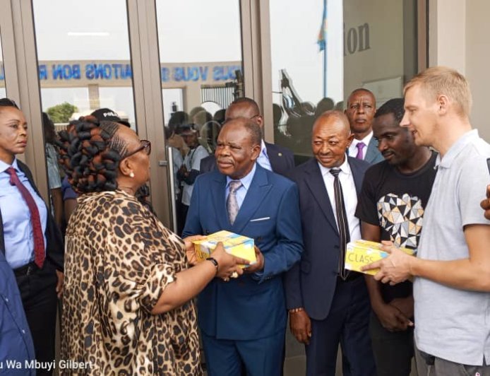 ‎Kananga : la ministre Sombo remet les clés de nouvelles infrastructures de l'UNIKAN et appelle à une gestion rigoureuse