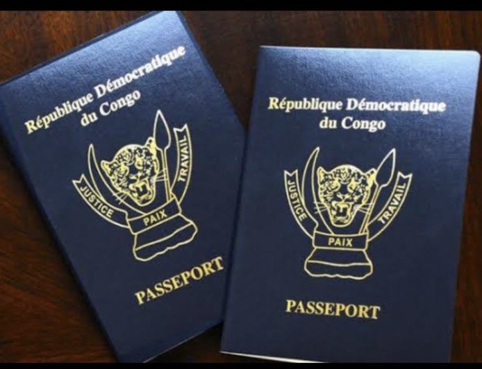 Passeport biométrique en RDC : le gouvernement garantit un délai de 15 jours et rassure sur la baisse du prix