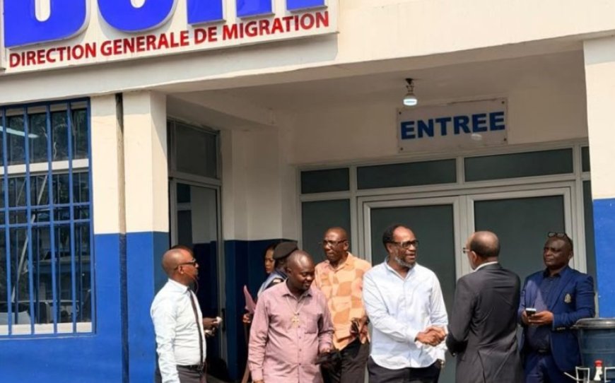 RDC : Delly Sesanga récupère son passeport une semaine après sa confiscation par la DGM