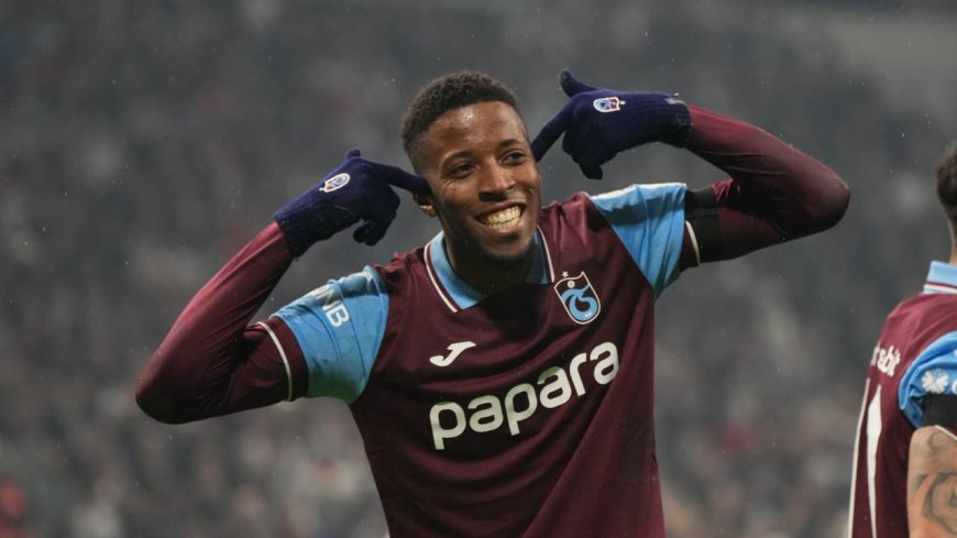 Ligue 1 : l'international congolais Simon Banza dans le viseur de l'OGC Nice