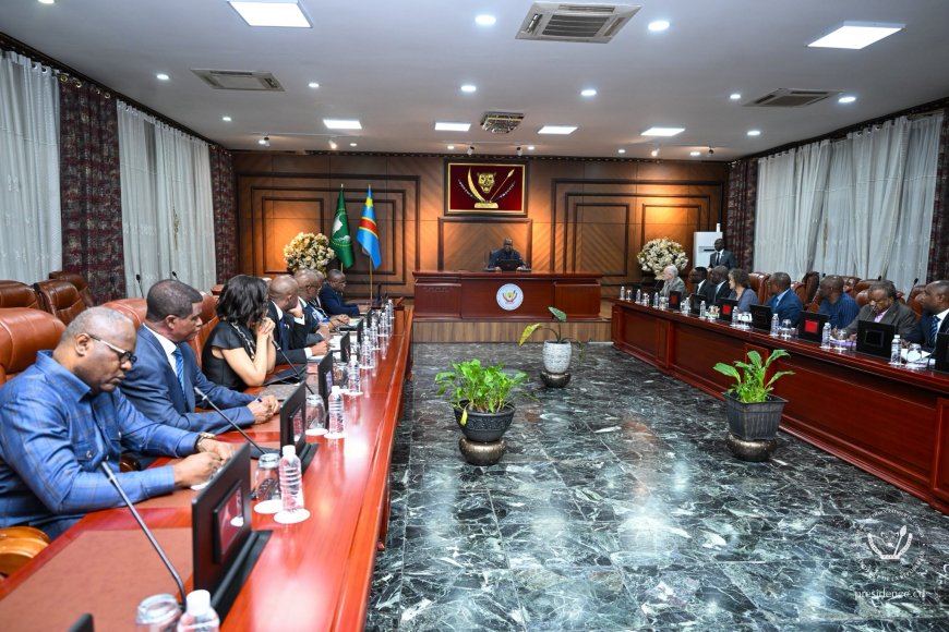 ‎Ebola en RDC : Félix Tshisekedi nomme le Dr Steve Ahuka coordinateur de la riposte face à la persistance de l'épidémie