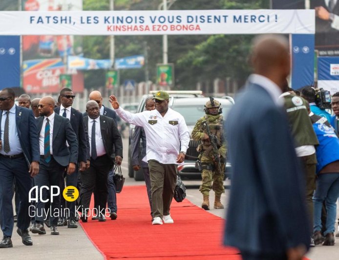 Kinshasa : Félix Tshisekedi lance les travaux du boulevard qui portera le nom de son père