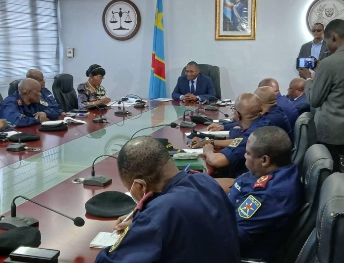 ‎RDC :Firmin Mvonde lance une traque judiciaire contre les dérives sur les réseaux sociaux