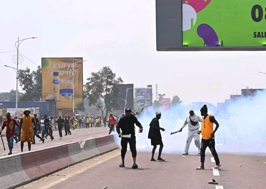 Marche de la 64 : la CNDH accuse des individus munis de machettes et de bâtons d'avoir empêché la progression des manifestants à Limete