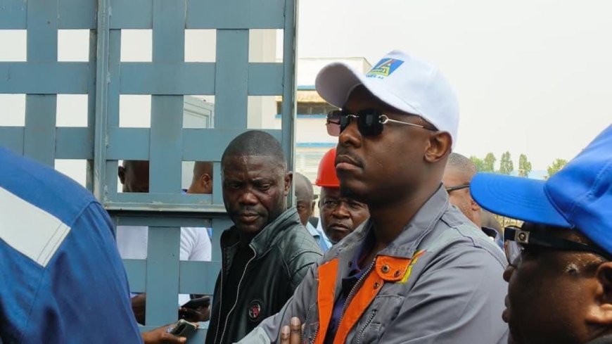 Kinshasa dans le noir : les Kinois dénoncent des coupures prolongées et appellent à une marche de protestation