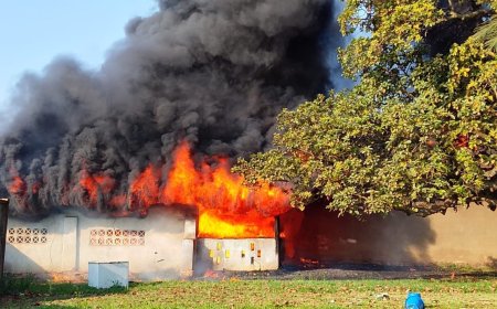 RDC : un violent incendie détruit des matériels de la CENI au Maï-Ndombe