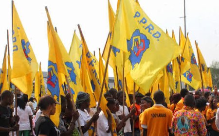 Joseph Kabila à la tête du FRN : le gouvernement interdit les activités de 13 partis politiques, dont le PPRD et LGD