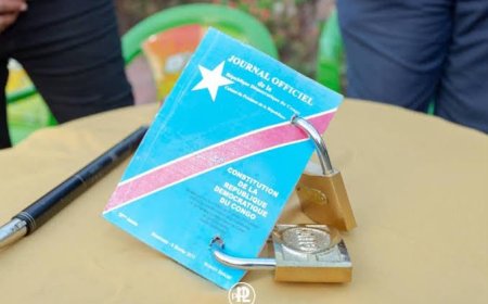 RDC : Jean-Claude Katende accuse Félix Tshisekedi d'"escroquerie politique" sur la Constitution