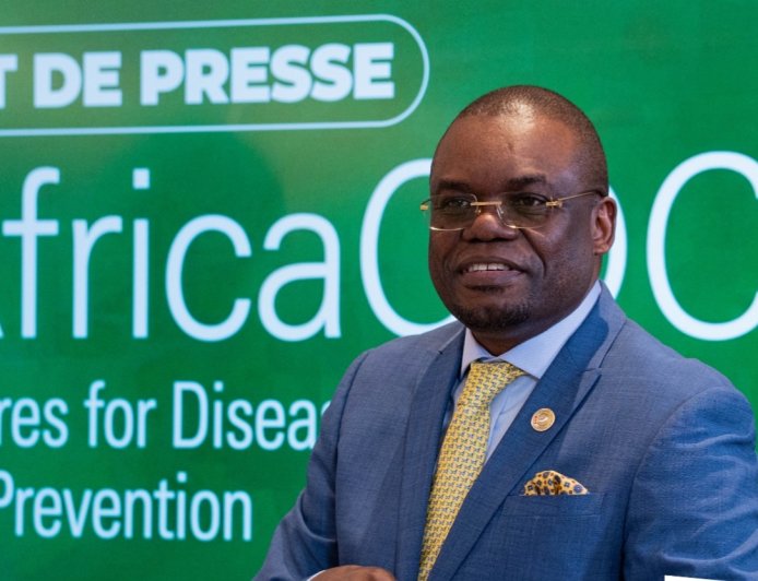 Ebola en RDC : plus de 700 millions de dollars mobilisés restent introuvables, alerte le Dr Jean Kaseya