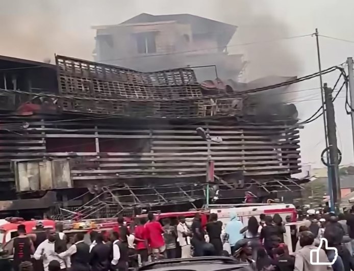 Incendie à Bandalungwa : un mort et d'importants dégâts matériels, le ministère provincial de la Sécurité publique annonce des contrôles de sécurité