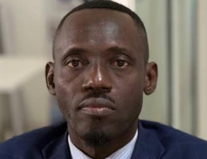 ‎RDC : Prince Epenge interpellé par le CNC à l'aéroport de N'djili (service de communication de M. Fayulu)