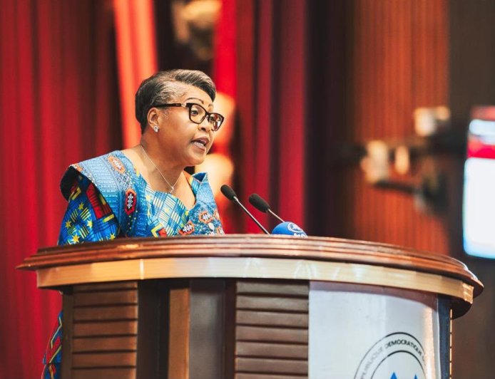 ‎RDC : le budget 2027 fixé à environ 24,8 milliards de dollars américains, la défense et les services sociaux en tête des priorités